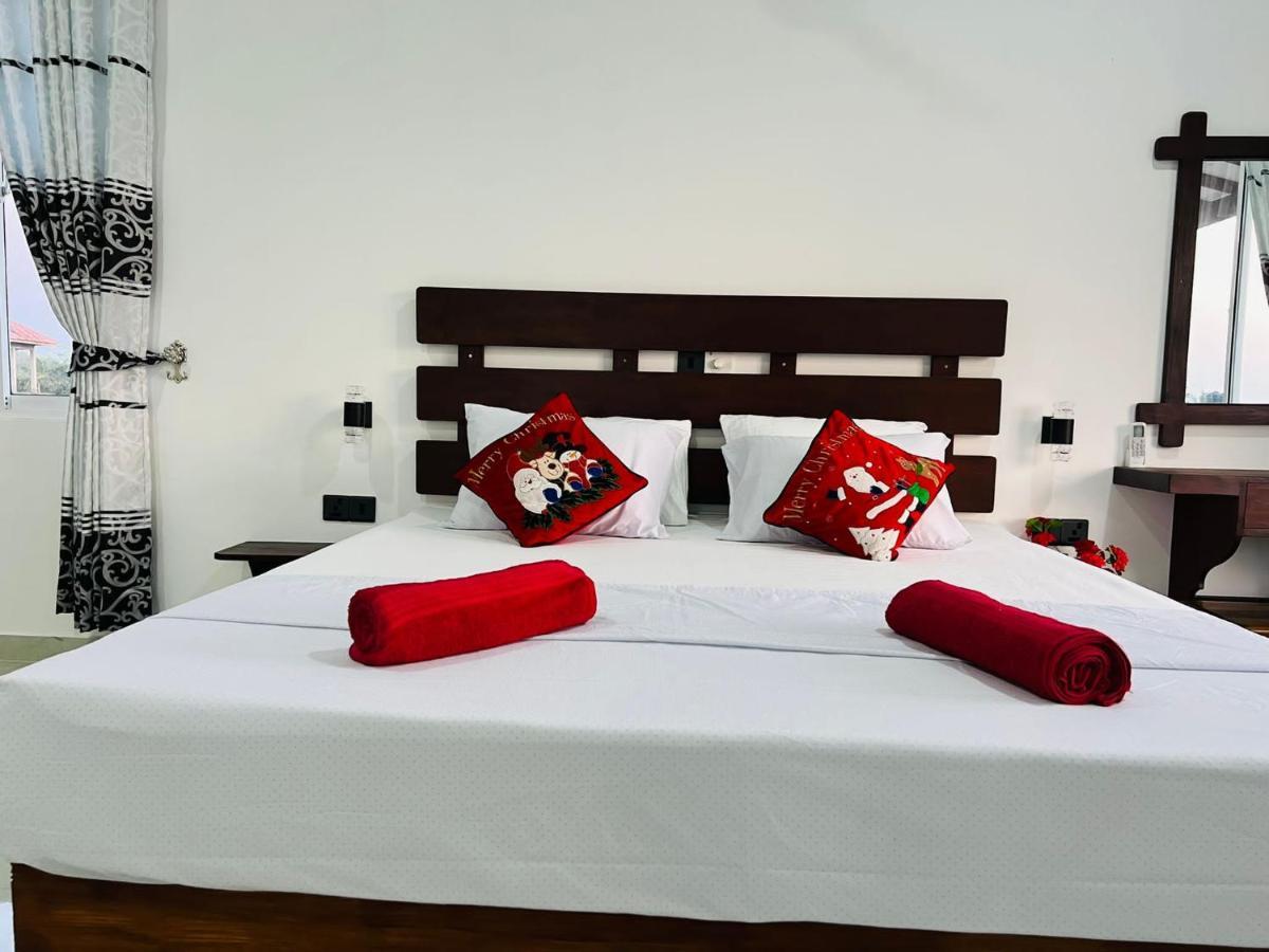 Indika'S Apartment ヒッカドゥワ エクステリア 写真